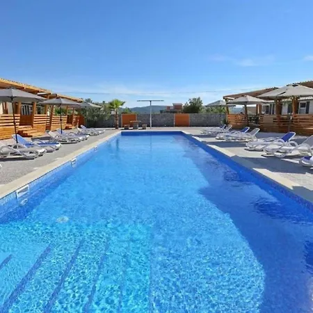 Holiday home Casabella Turanj